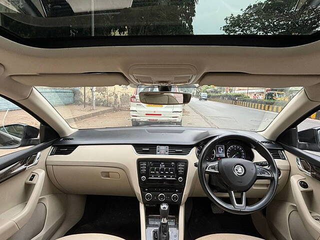 Used Skoda Octavia [2017-2021] 1.8 TSI Style Plus AT [2017] in Mumbai