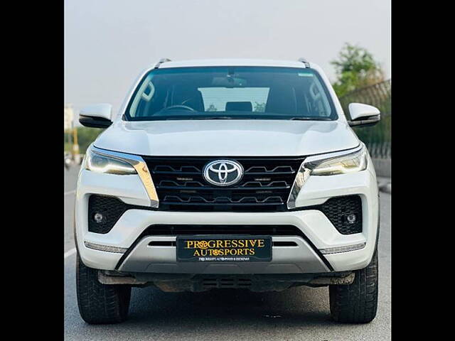 Used 2023 Toyota Fortuner in Delhi