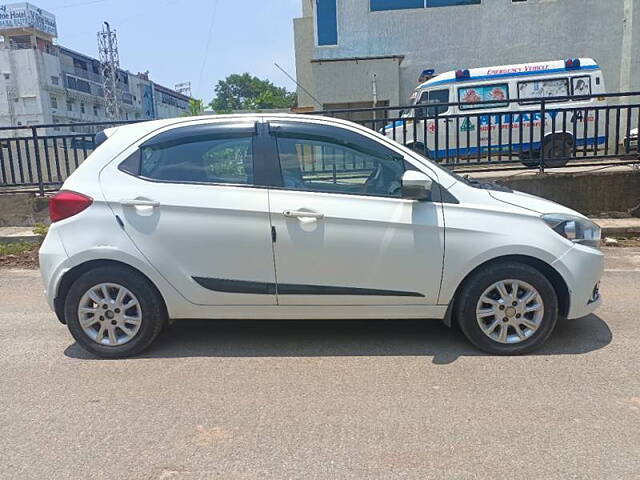 Used Tata Tiago [2016-2020] Revotron XZ in Bangalore