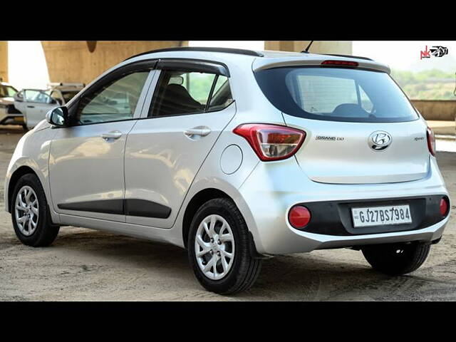 Used Hyundai Grand i10 Sportz (O) 1.2 Kappa VTVT [2017-2018] in Ahmedabad