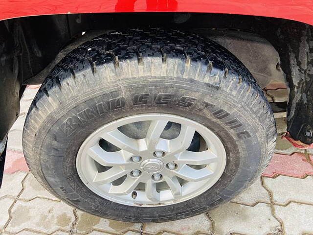 Used Mahindra TUV300 [2015-2019] T6 Plus in Delhi