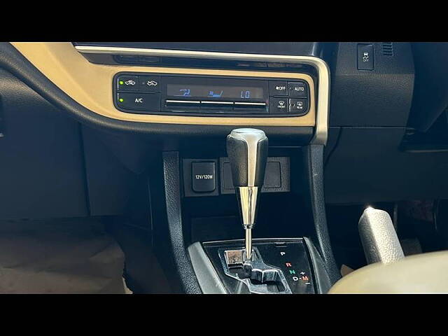 Used Toyota Corolla Altis [2014-2017] VL AT Petrol in Noida