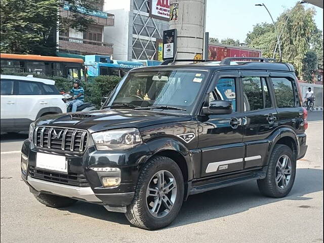 Used Mahindra Scorpio S11 MT 7S in Delhi