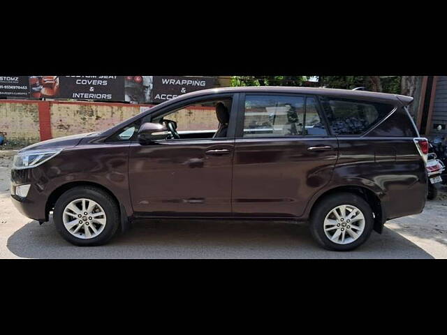 Used Toyota Innova Crysta [2016-2020] 2.8 GX AT 8 STR [2016-2020] in Lucknow