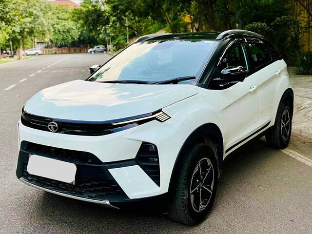 Used Tata Nexon Fearless Plus (S) 1.2 Petrol 6MT Dual Tone in Delhi