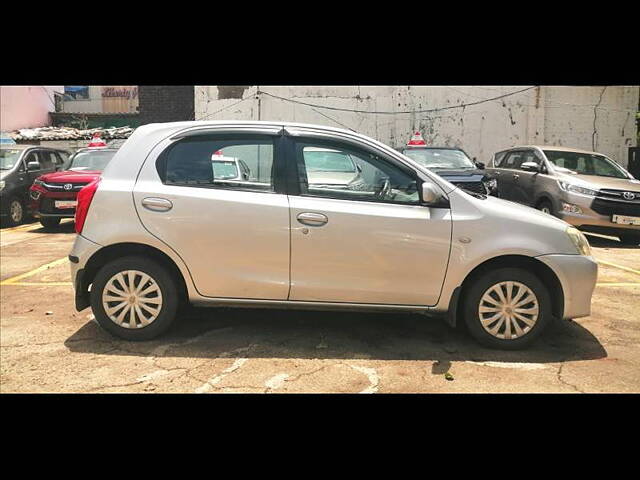 Used Toyota Etios Liva [2011-2013] G in Mumbai