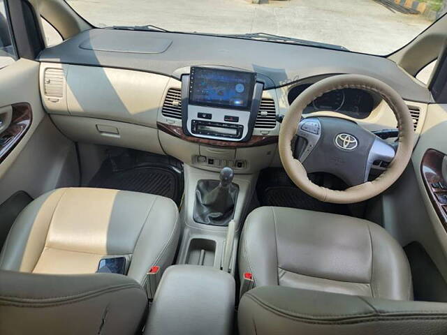 Used Toyota Innova [2013-2014] 2.5 EV PS 7 STR BS-IV in Hyderabad