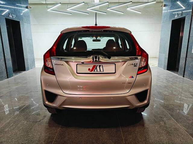 Used Honda Jazz [2015-2018] V AT Petrol in Ahmedabad