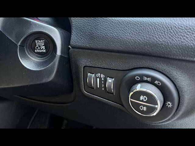 Used Jeep Compass [2017-2021] Longitude (O) 1.4 Petrol AT [2019-2020] in Delhi