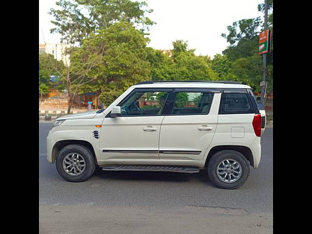 Used Mahindra TUV300 [2015-2019] T8 in Delhi