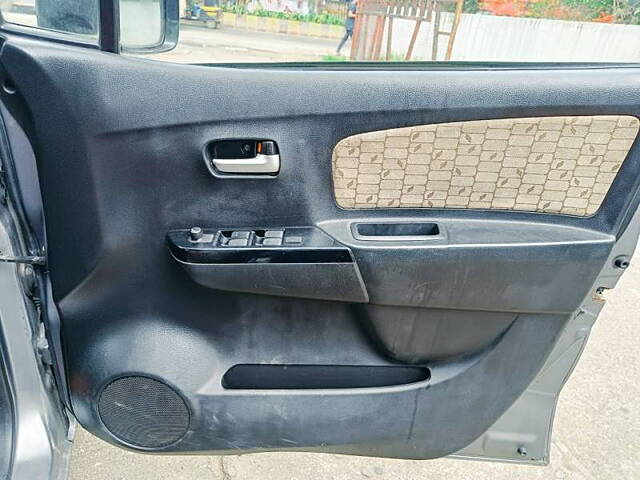 Used Maruti Suzuki Wagon R 1.0 [2014-2019] VXI AMT in Mumbai