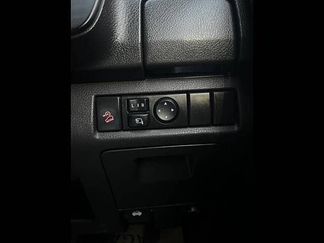 Used Isuzu MU-X [2017-2018] 4x2 in Delhi