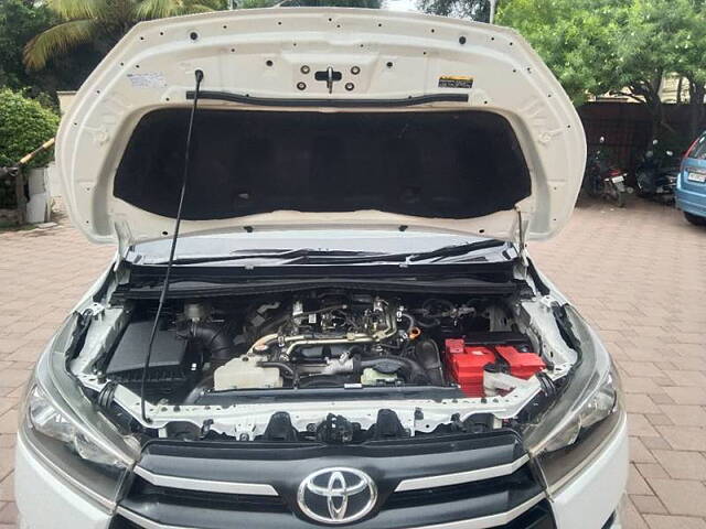 Used Toyota Innova Crysta [2016-2020] 2.4 G 7 STR [2016-2017] in Pune