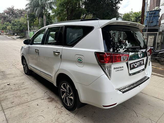 Used Toyota Innova Crysta [2016-2020] 2.4 G 7 STR [2016-2017] in Hyderabad