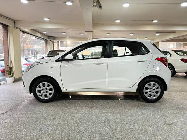 Used Hyundai Grand i10 Sportz (O) AT 1.2 Kappa VTVT [2017-2018] in Delhi