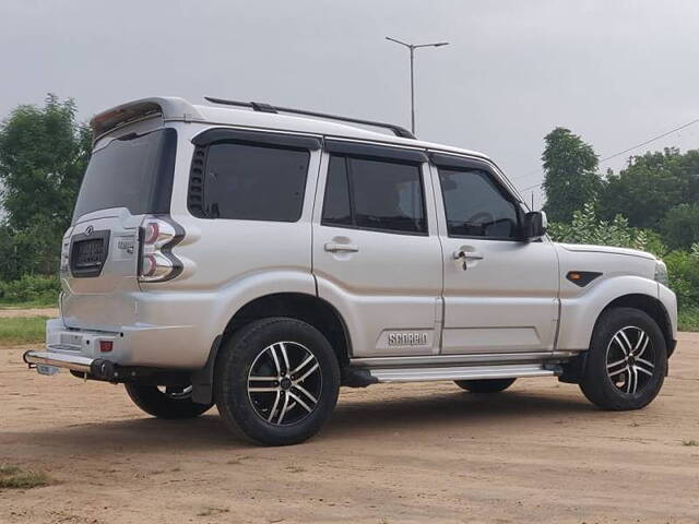 Used Mahindra Scorpio [2014-2017] S4 Plus 1.99 [2016-2017] in Gandhinagar