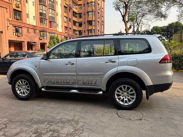 Used Mitsubishi Pajero Sport 2.5 AT in Kolkata