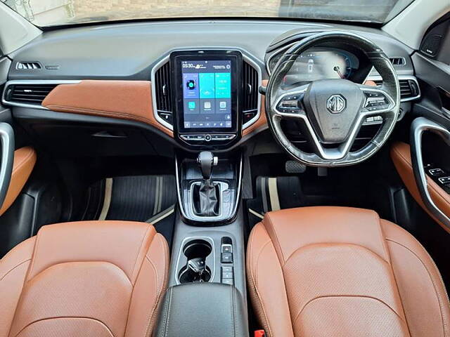 Used MG Hector Plus [2020-2023] Sharp 1.5 Petrol Turbo CVT 6-STR in Mumbai