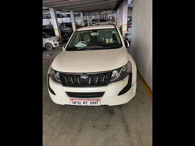 Second Hand Mahindra XUV500 [2015-2018] W6 in Lucknow