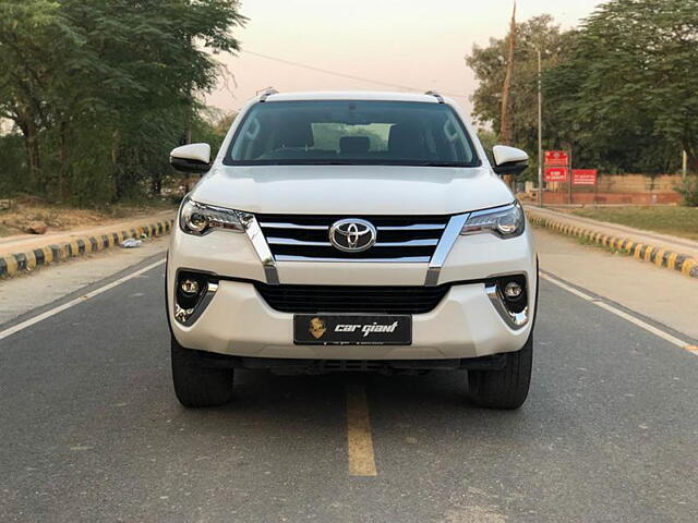 Used 2019 Toyota Fortuner in Delhi