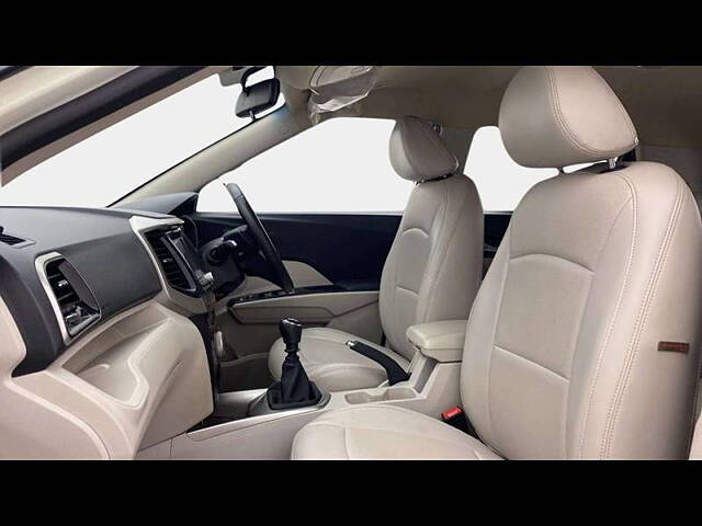 Used Mahindra XUV300 [2019-2024] W8 1.2 Petrol [2019] in Bangalore