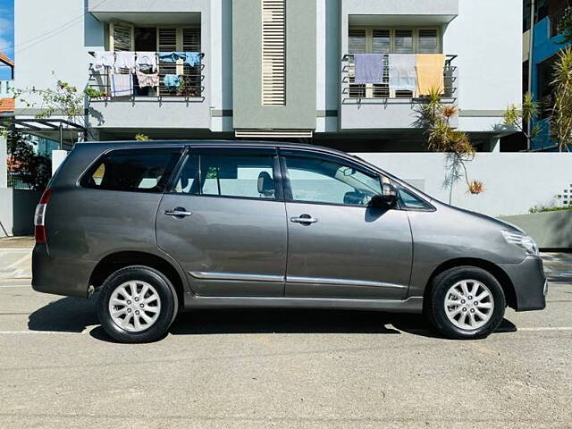 Used Toyota Innova [2013-2014] 2.5 VX 7 STR BS-III in Bangalore