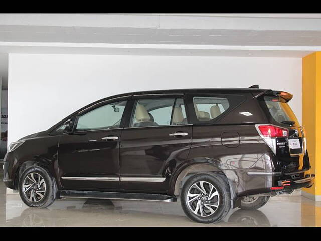 Used Toyota Innova Crysta [2020-2023] GX 2.4 8 STR in Bangalore