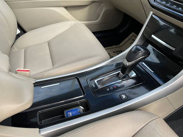 Used Honda Accord Hybrid in Delhi