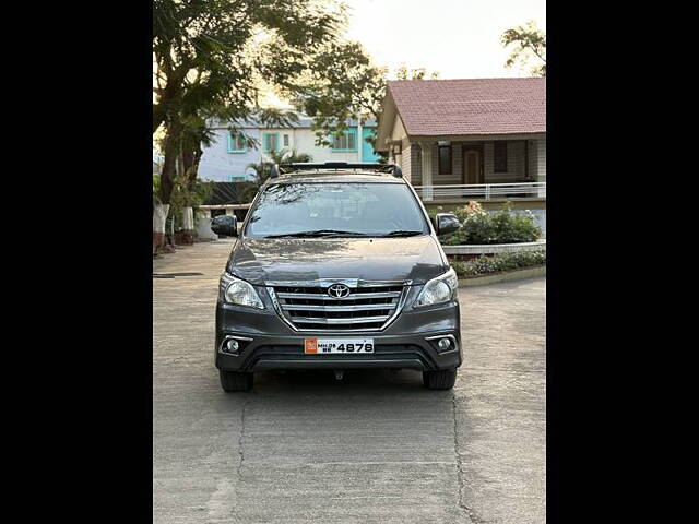 Used 2013 Toyota Innova in Jalgaon