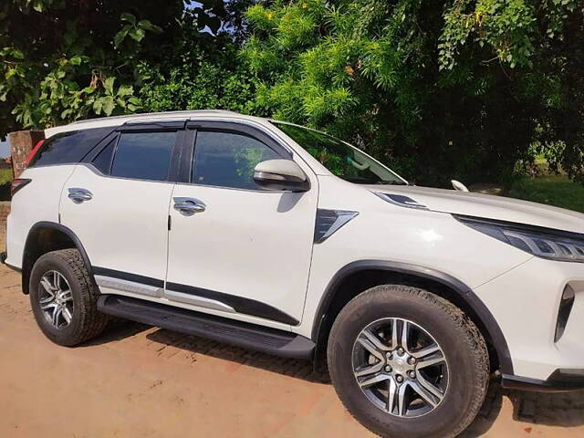 Used Toyota Fortuner [2016-2021] 2.8 4x2 AT [2016-2020] in Lucknow