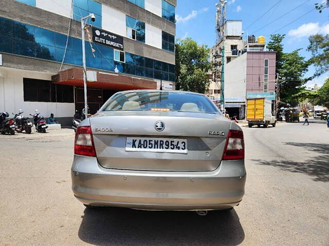 Used Skoda Rapid [2014-2015] 1.5 TDI CR Ambition with Alloy Wheels in Bangalore