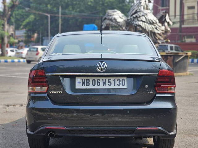 Used Volkswagen Vento Highline Plus 1.0L TSI Automatic in Kolkata