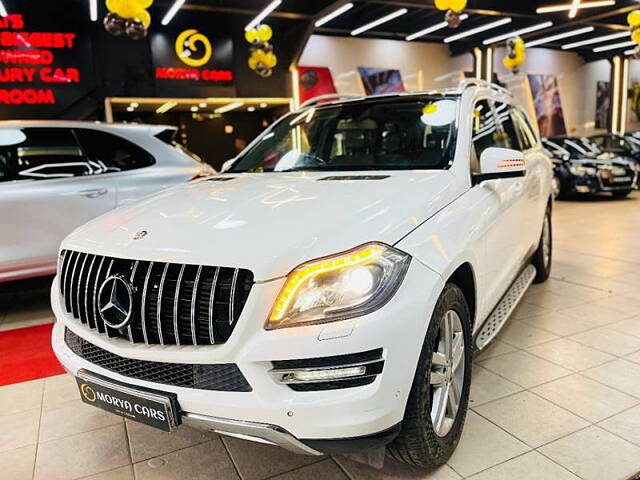 Used Mercedes-Benz GL 350 CDI in Pune