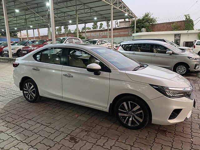 Used Honda City 4th Generation ZX Petrol in Lucknow