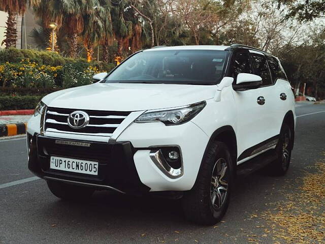 Used Toyota Fortuner [2016-2021] 2.8 4x2 MT [2016-2020] in Delhi