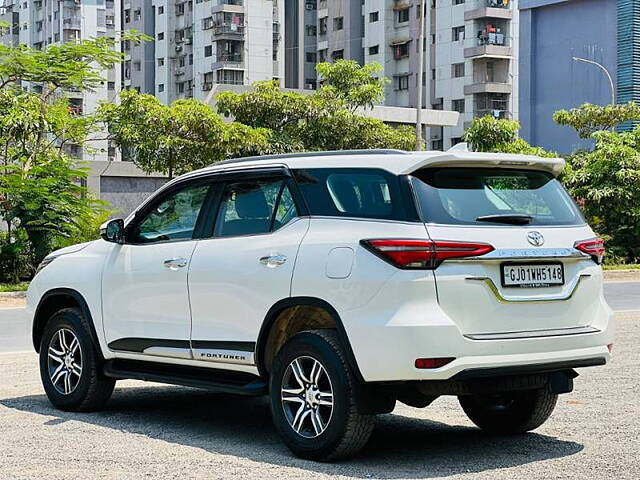 Used Toyota Fortuner [2016-2021] 2.8 4x2 AT [2016-2020] in Surat