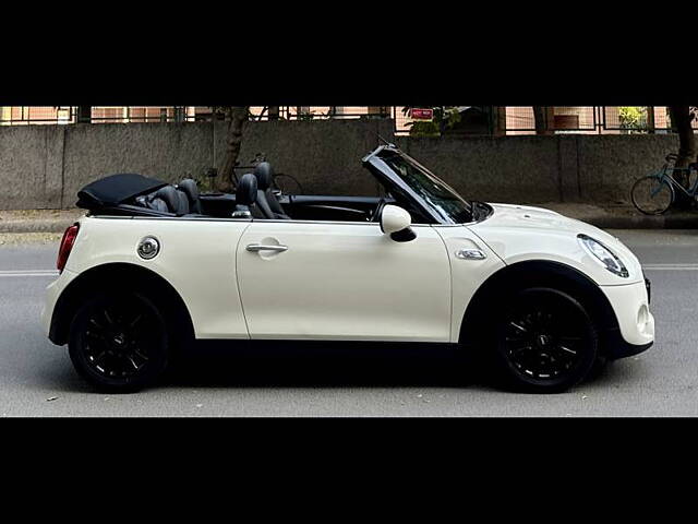 Used MINI Cooper Convertible S in Delhi