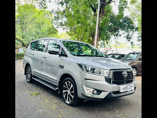 Used Toyota Innova Crysta ZX 2.4 7 STR in Kolkata