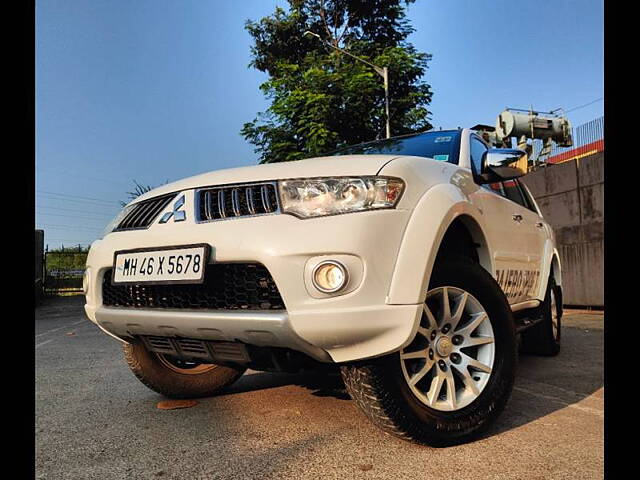 Used Mitsubishi Pajero Sport 2.5 MT in Mumbai