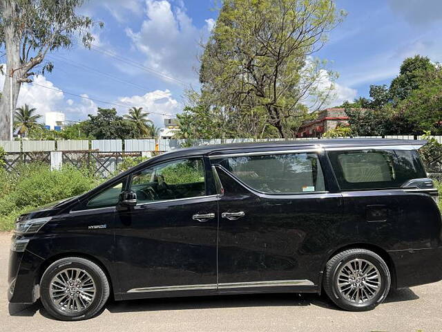 Used Toyota Vellfire [2020-2023] Hybrid in Pune