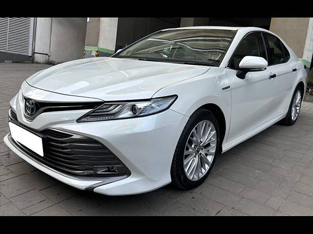 Used Toyota Camry Hybrid in Mumbai