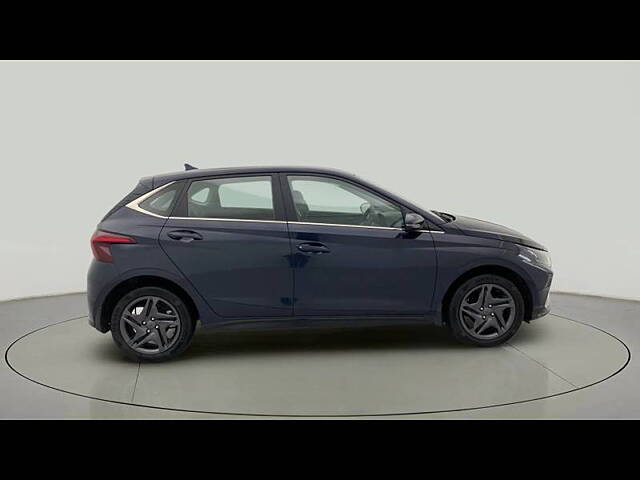 Used Hyundai i20 [2020-2023] Sportz 1.2 MT [2020-2023] in Ahmedabad