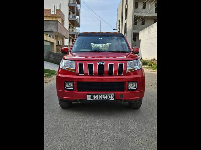 Used Mahindra TUV300 [2015-2019] T8 AMT in Gurgaon