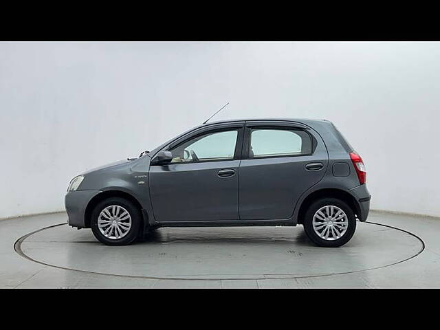 Used 2013 Toyota Etios Liva in Thane