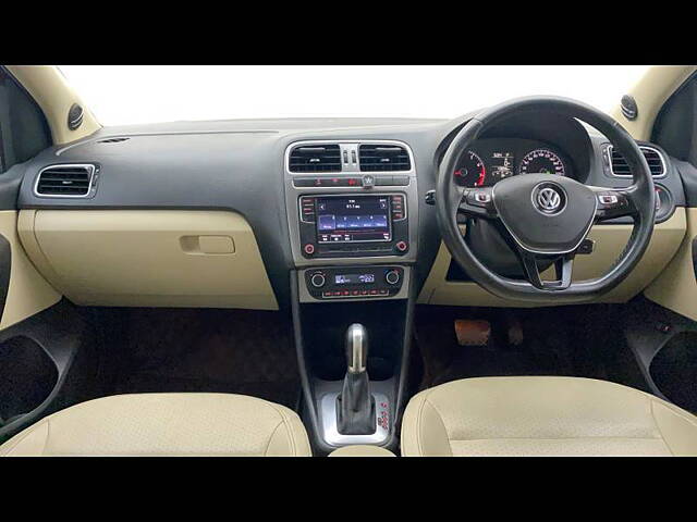 Used Volkswagen Vento [2015-2019] Highline Plus 1.2 (P) AT 16 Alloy in Chennai