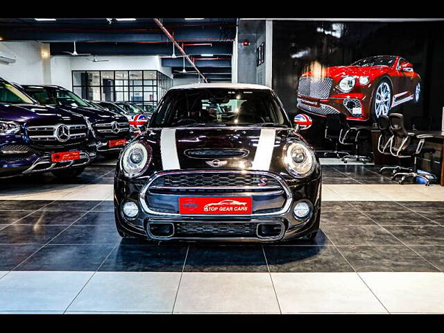 Used 2015 MINI Cooper in Delhi