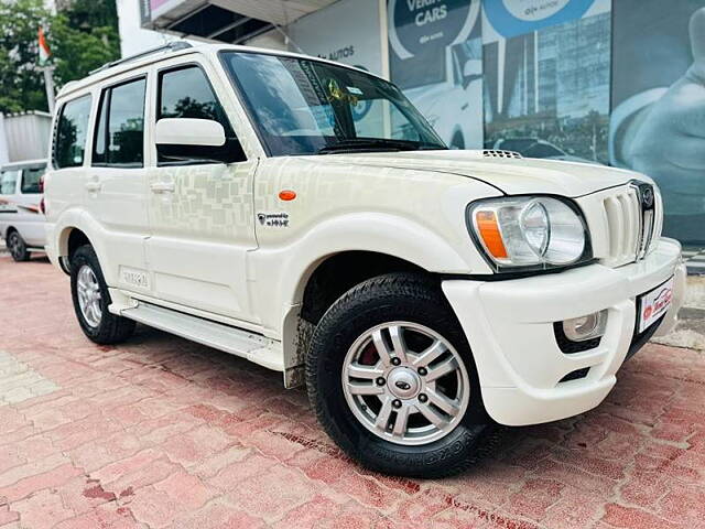 Used Mahindra Scorpio [2009-2014] VLX 2WD BS-IV in Ahmedabad