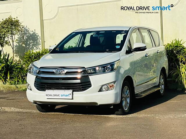 Used Toyota Innova Crysta [2016-2020] 2.4 V Diesel in Kochi