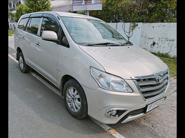 Used Toyota Innova [2013-2014] 2.5 G 7 STR BS-IV in Lucknow