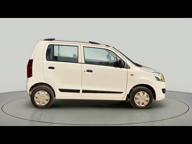 Used Maruti Suzuki Wagon R 1.0 [2014-2019] LXI in Rajkot